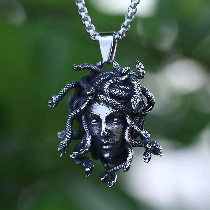 Dropshipping Movie 2024 New 316L Stainless Steel Men's Medusa Pendant Necklace Vintage Snake Animal Accessories Party Gift